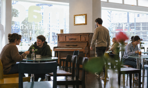 Cafe Julius