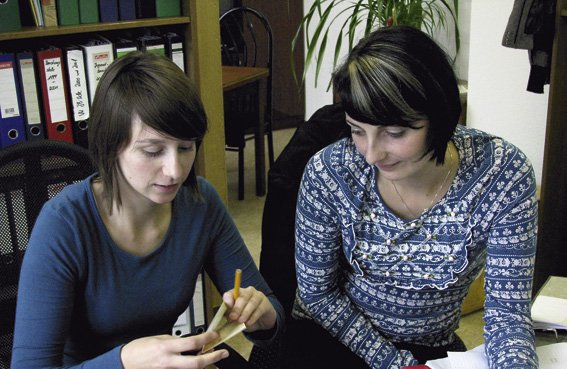 Sina Bonitz und Isabel Knoch vom Kreisjugendring Erzgebirge